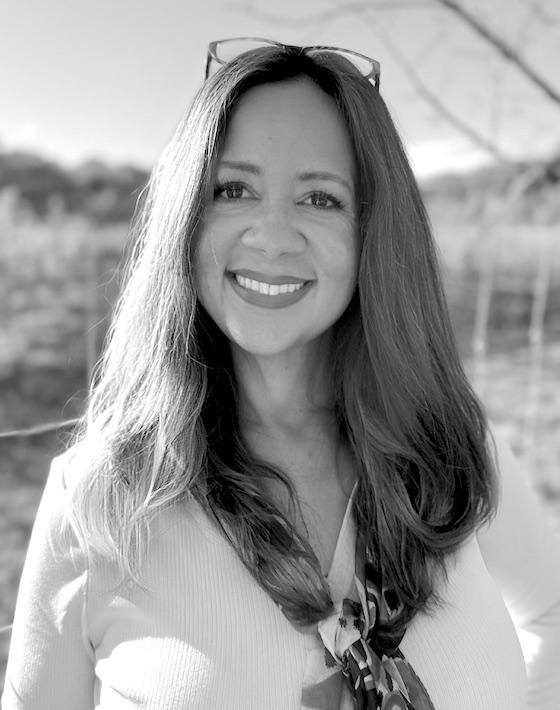 Riva Simmons present